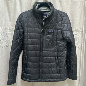 Women’s Patagonia Nano Puff jacket